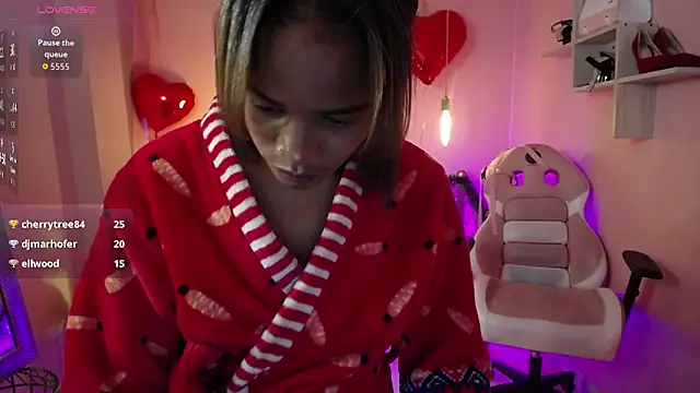 ingrid03_taffur's cam snapshot