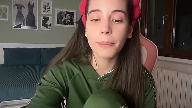 DeaNass's cam snapshot