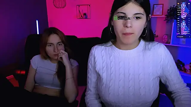 lizzie_boom_'s cam snapshot