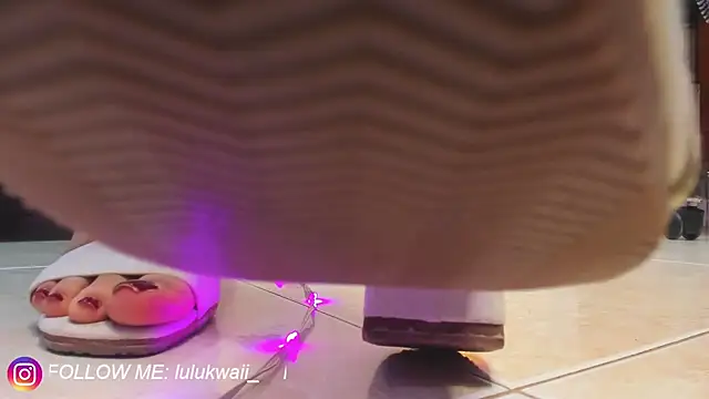 lulukawai16's cam snapshot