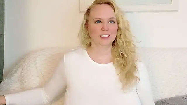 Sarah4you live sex cam