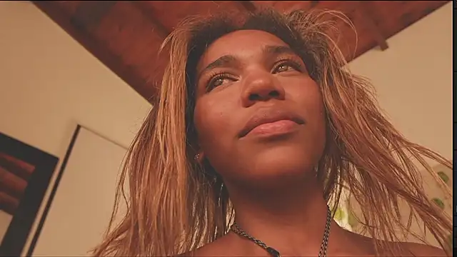 Lily_Miiller's cam snapshot