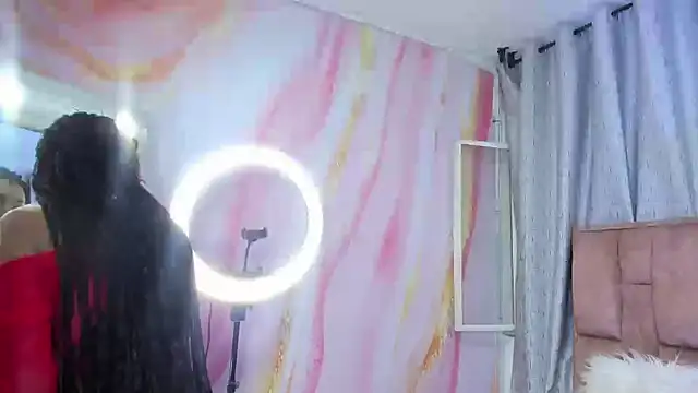 alix_noa's cam snapshot