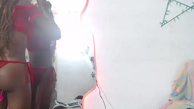 litte_ebonyx's cam snapshot