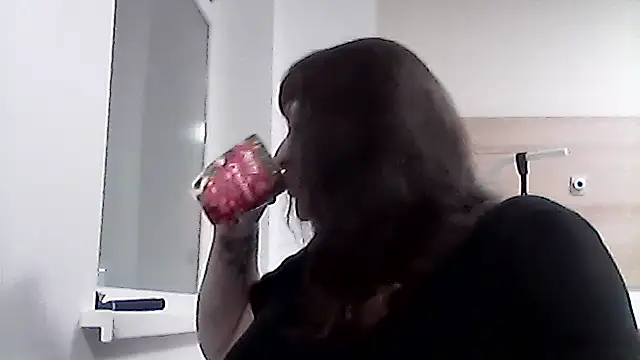 AllinaKis's cam snapshot