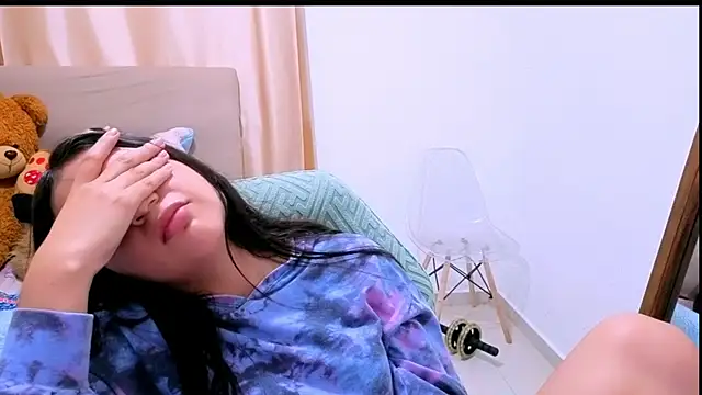 _elenna's cam snapshot