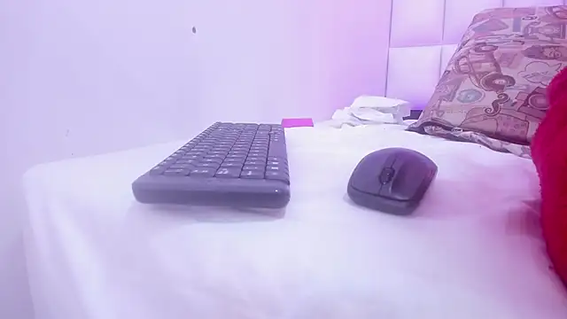 Melanny_hot69's cam snapshot