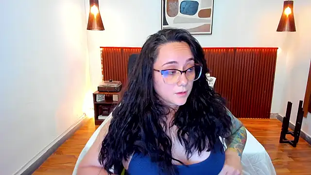 KatherineBond's cam snapshot