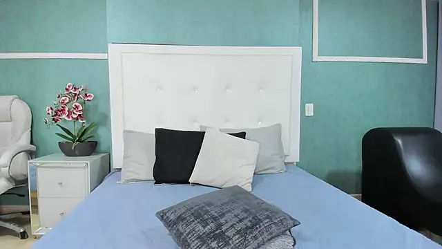 ania_gomez's cam snapshot