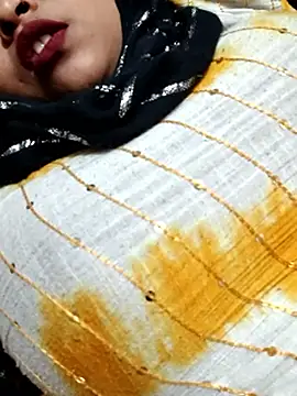 Indian-Nazia's cam snapshot