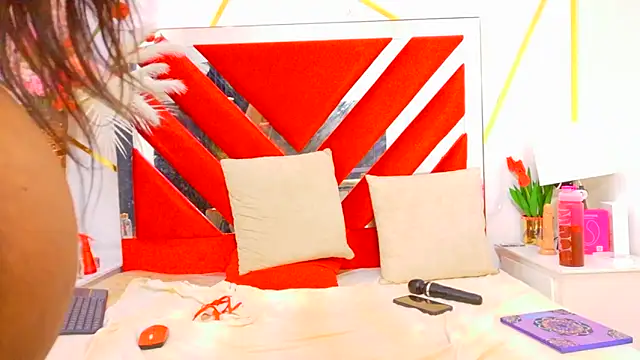 PerlaZultana's cam snapshot