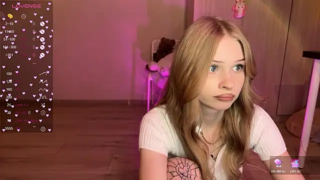 lisa_barbie's cam snapshot