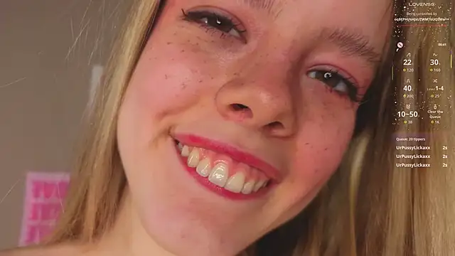 TiffinyMergist's cam snapshot