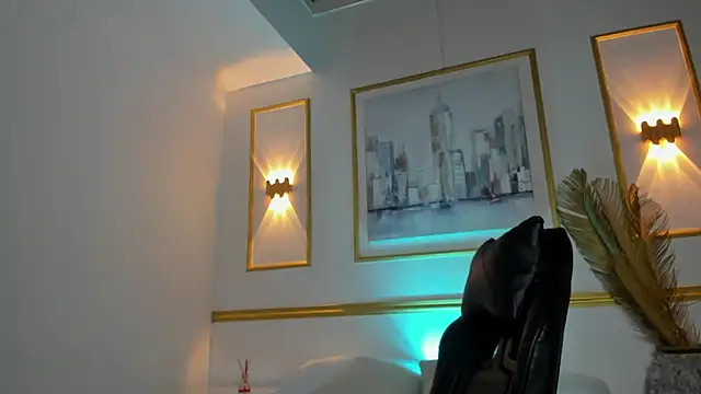 karlyy_'s cam snapshot