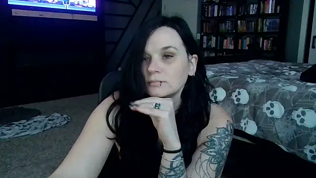 CherryWilde's cam snapshot