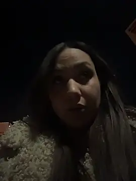 VeuveNoiire's cam snapshot