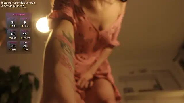 JulietteDee's cam snapshot