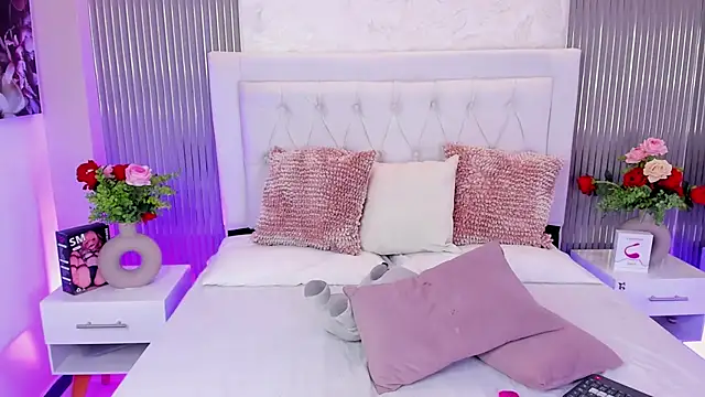 MelodySweetHoney's cam snapshot