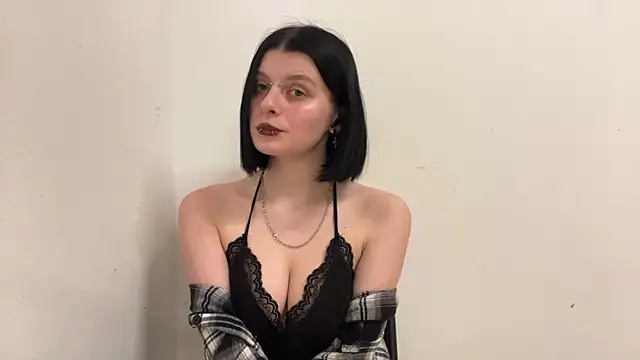 MisAlise's cam snapshot