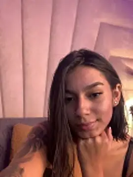 AlyssaRay's cam snapshot