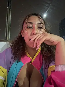 lauraltt's cam snapshot