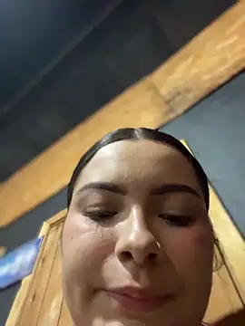 aneesa_darzi live sex cam