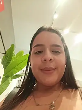 Julieth_hot-69's cam snapshot