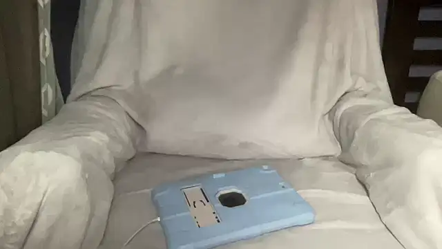 BigBoobsNatural's cam snapshot