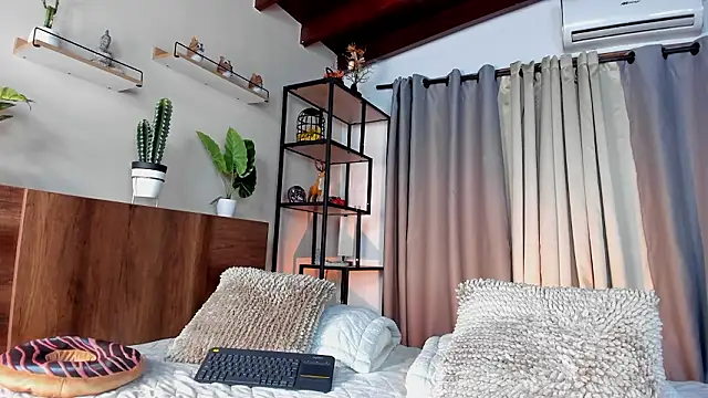 amber_maxwell live sex cam