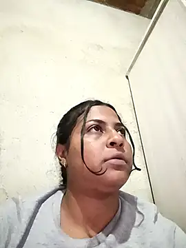 Giselabrunette25's cam snapshot