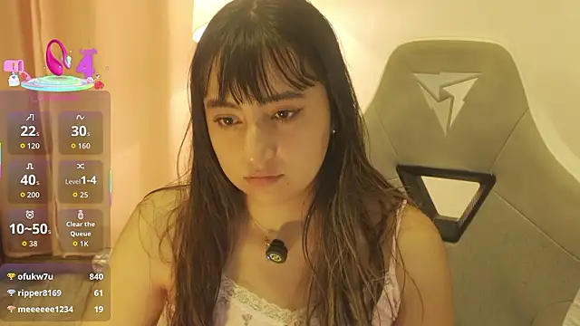 EmmitaGarcia live sex cam