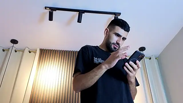 Ethan__Walker live sex cam