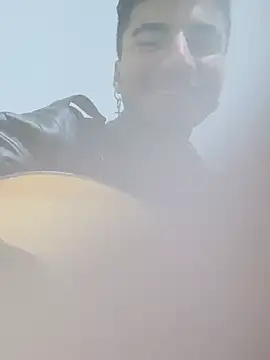 JuanCamiilo_66's cam snapshot