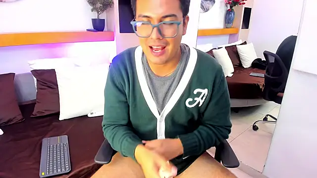 JohnBelRose's cam snapshot