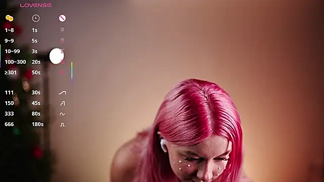 DollyEllie's cam snapshot