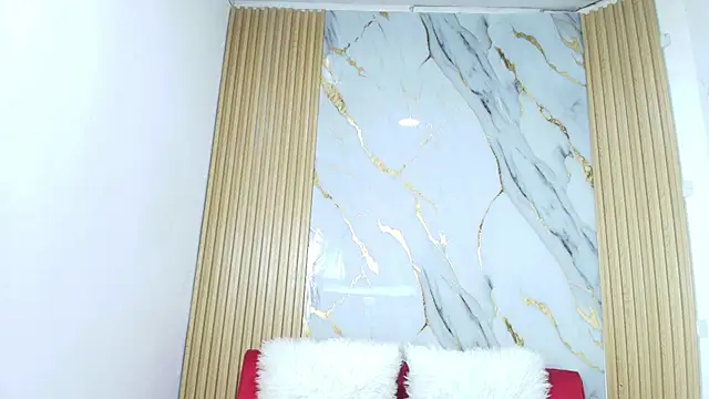 Luluu_08's cam snapshot