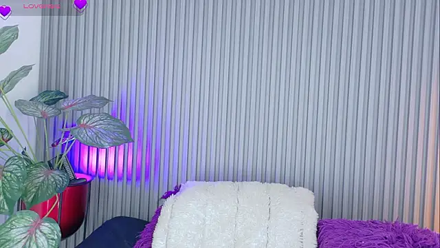 Celeste_Presstigge's cam snapshot