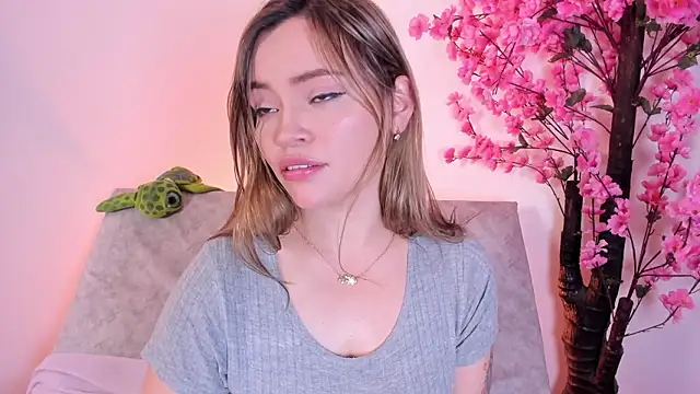 aliiceFM's cam snapshot