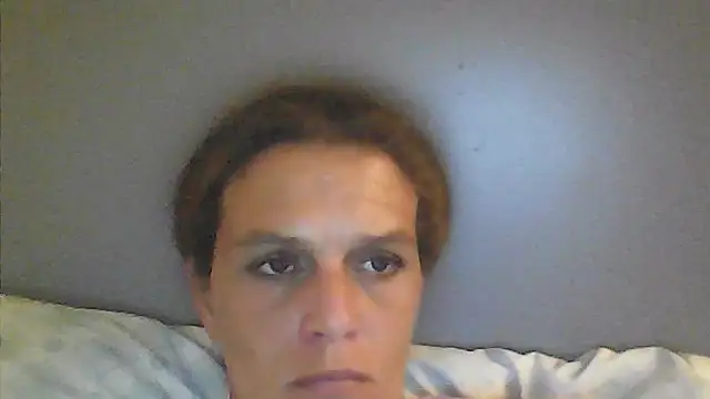 sarahkat86's cam snapshot