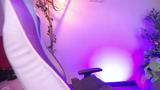 _chloe_moons_'s cam snapshot