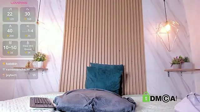 lia_harper_'s cam snapshot