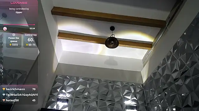 nairobi8's cam snapshot