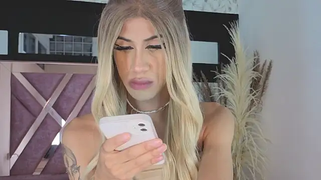 megan_lenon's cam snapshot