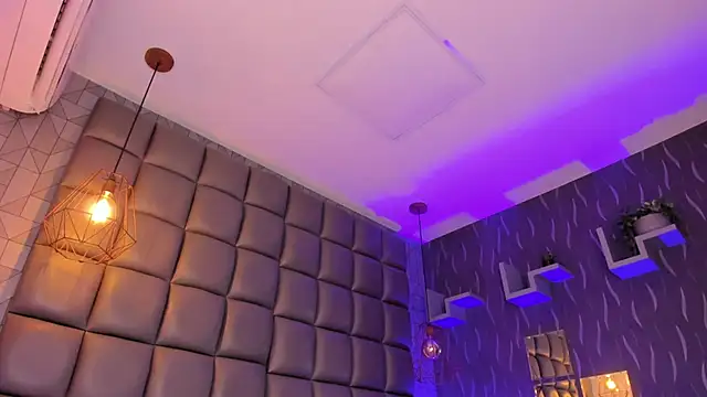 megan_woll's cam snapshot