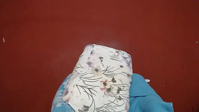 Freyja_eter's cam snapshot