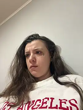 bunnythetailor's cam snapshot