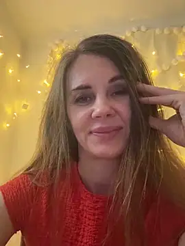 LucieMack's cam snapshot