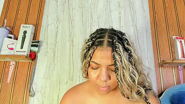 Alika01's cam snapshot