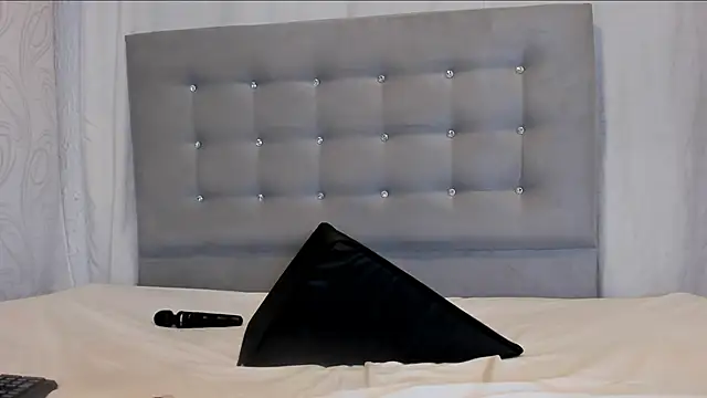 nymphomanya's cam snapshot