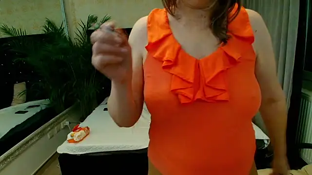 Lilly_hott's cam snapshot